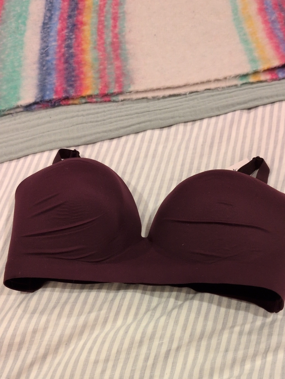 Soma Embliss Wireless Bra - Merlot - 40DD